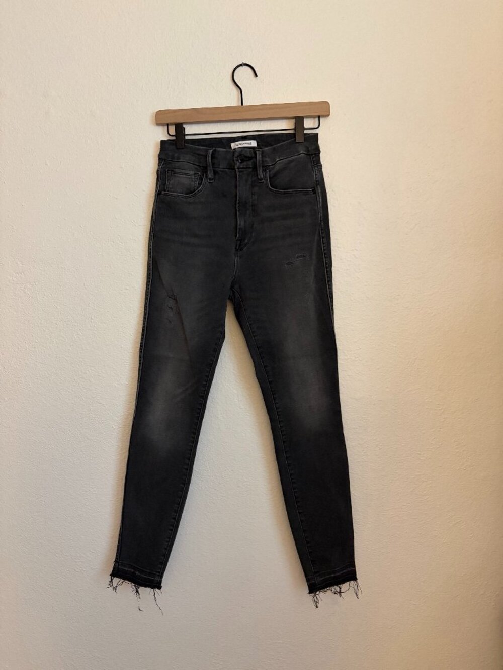 Good American Black Jeans 4/27